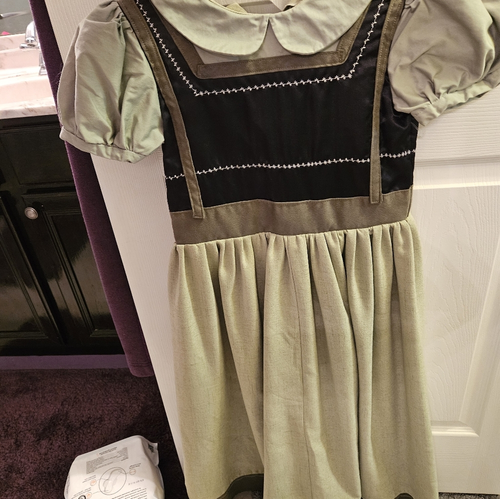 PRINCESS ANNA DRESS